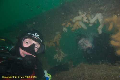 Divers at side of Breda