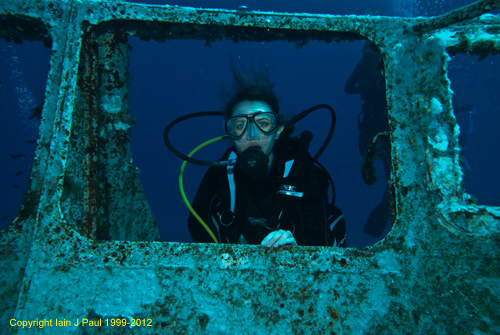 P31 Diver on flying bridge